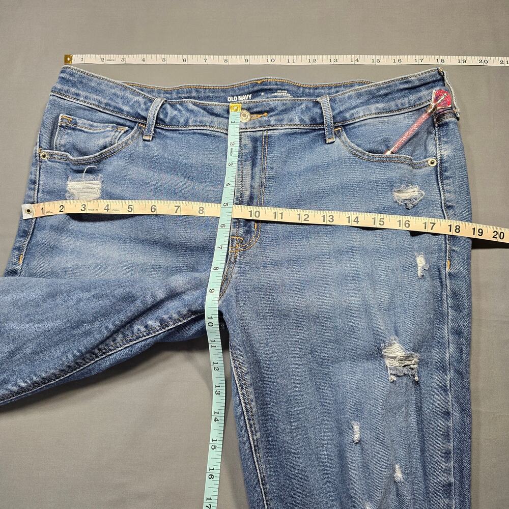 Distressed Blue Jeans - Picture 6 of 9